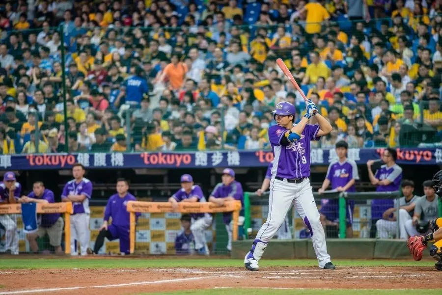 從業餘強打到悍將神全-林益全完成生涯1500安 - 中職 - 棒球 | 運動視界 Sports Vision