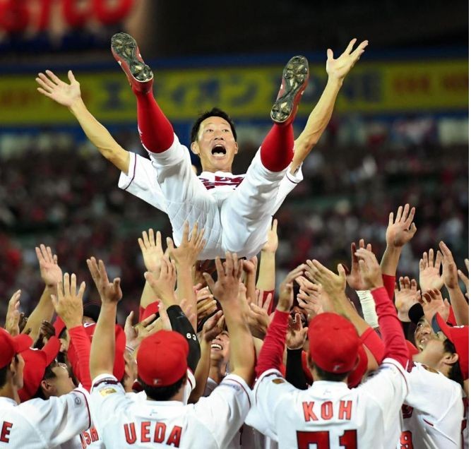 曾演出世界級接殺「廣島忍者」赤松真人引退- 日職- 棒球| 運動視界