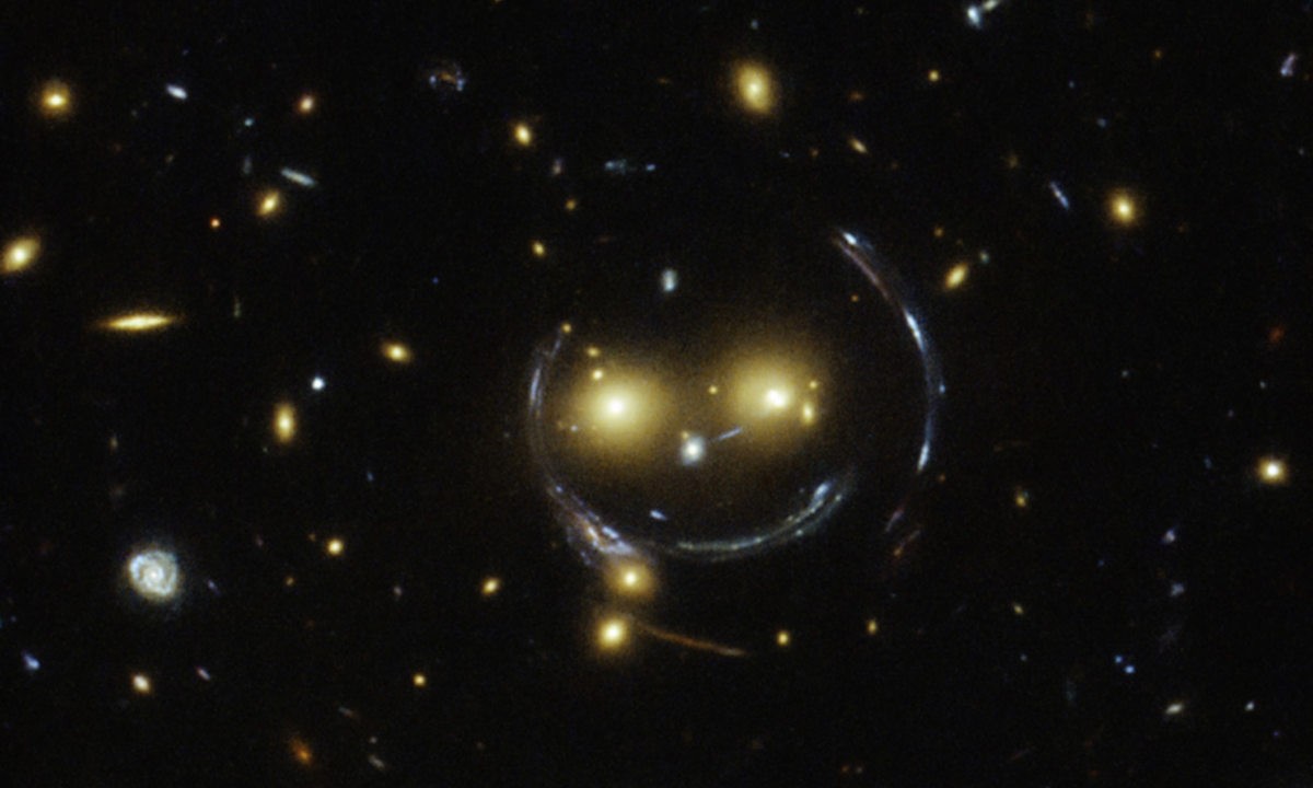 書評】《銀河便車指南》：別浪費時間糾結「42」代表什麼，因為宇宙真的沒想那麼多- TNL The News Lens 關鍵評論網