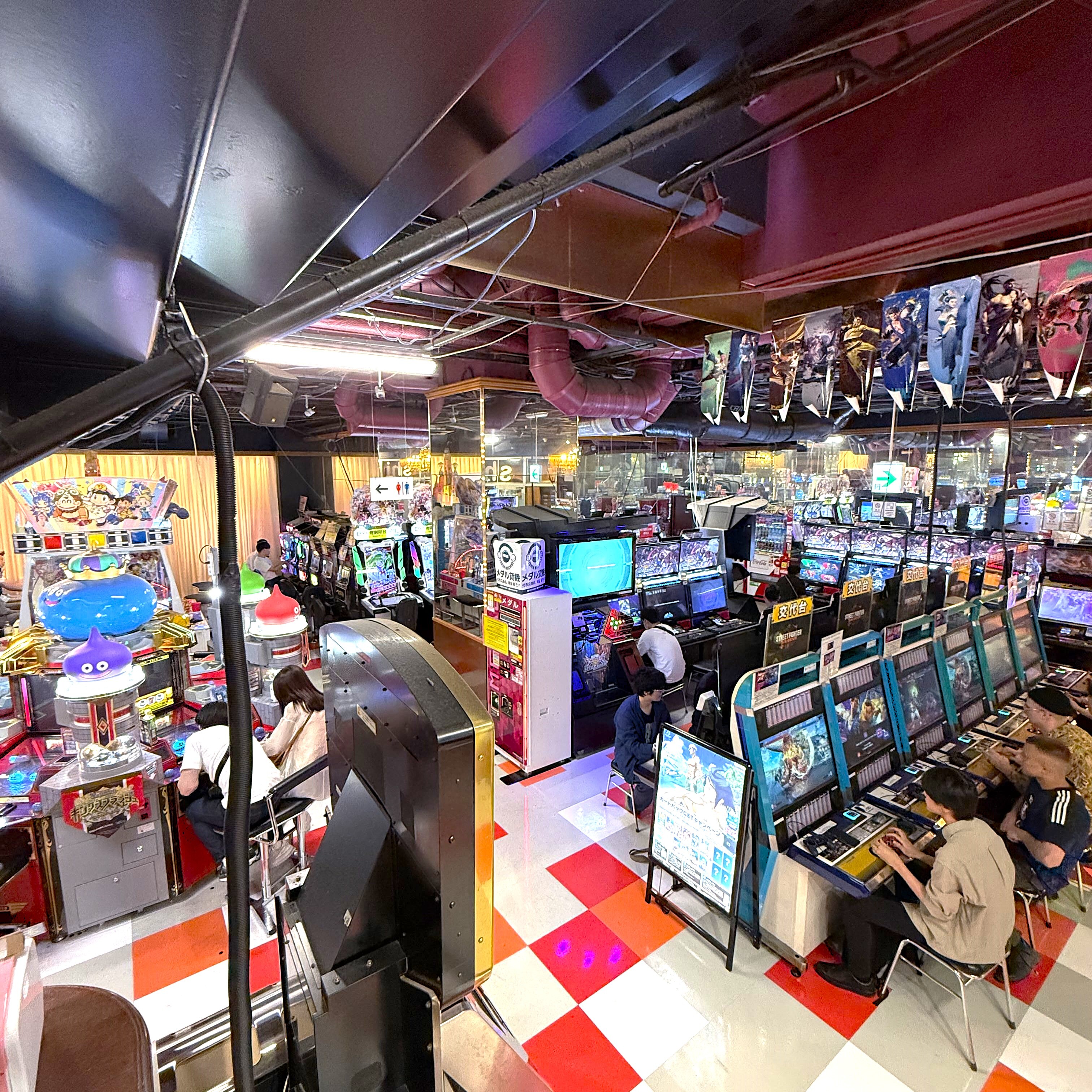 歌舞伎町生存指南】番外篇：夾娃娃機不只提供台灣沒有的情緒價值，還真的夾得到！ - TNL The News Lens 關鍵評論網