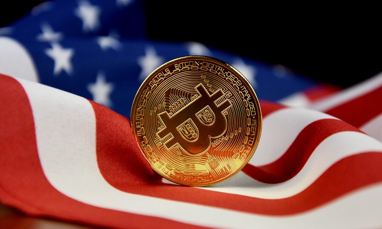 若10萬美元是比特幣的新起點，下一波買家會是誰？ - TNL The News Lens 關鍵評論網