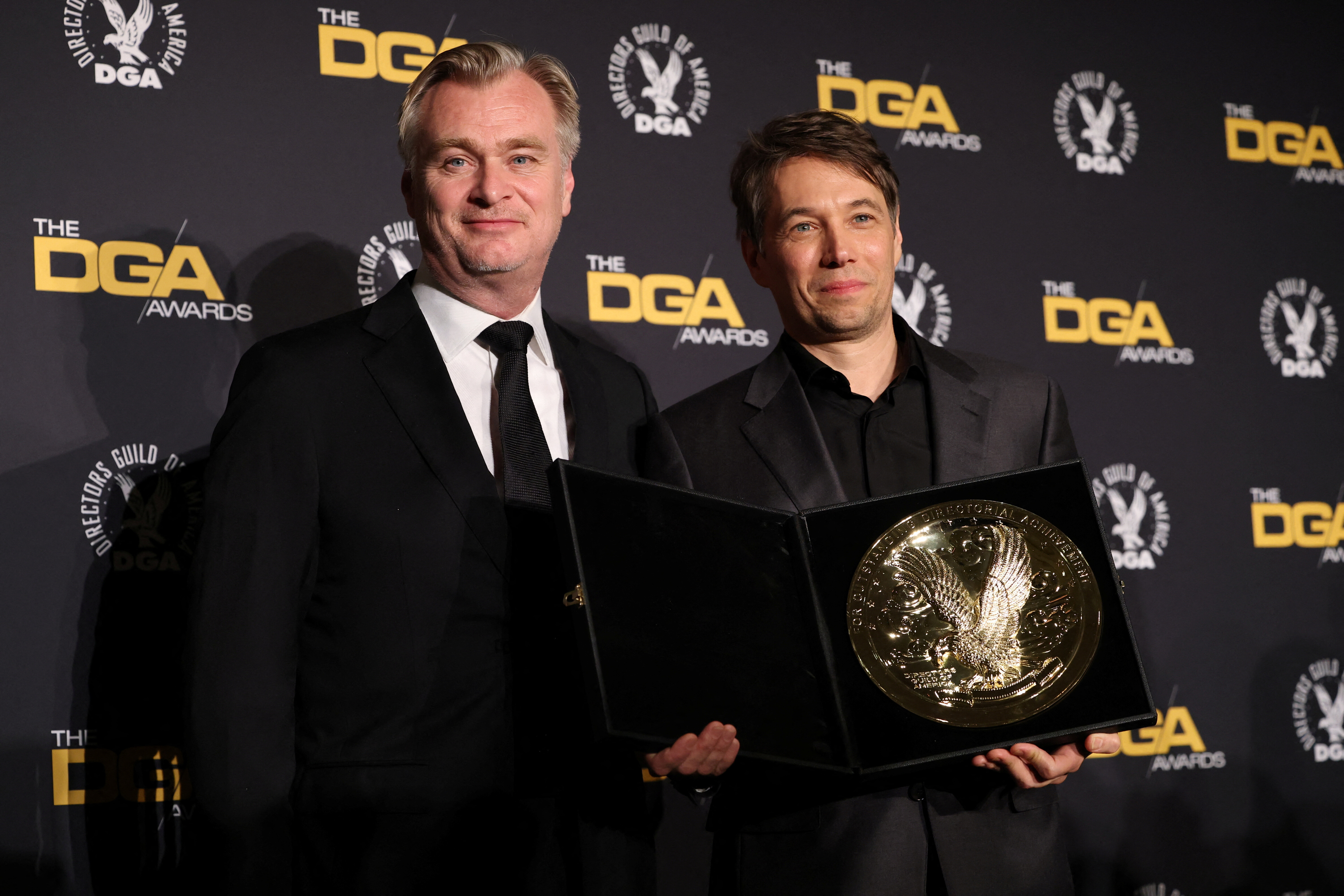 最佳導演獎風向球」2025美國導演工會獎得主：《艾諾拉》和西恩貝克離奧斯卡越來越近了？ - TNL The News Lens 關鍵評論網