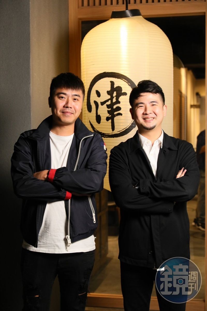 「津炭燒肉」的兩位負責人王健丞（右）與陳品佑（左）從國小同學晉升為合作夥伴。
