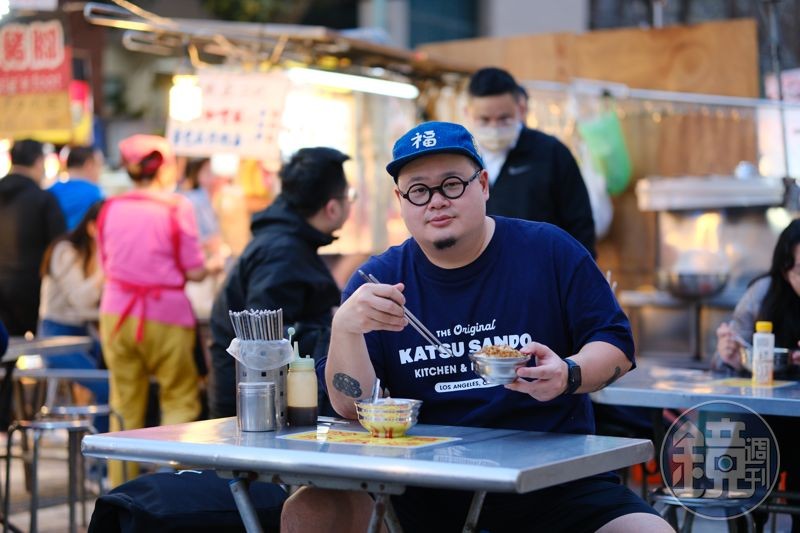 「NOBUO」餐廳主廚李信男（Nobu Lee），在不同國家生活、工作，最心心念念的台灣小吃就是滷肉飯。
