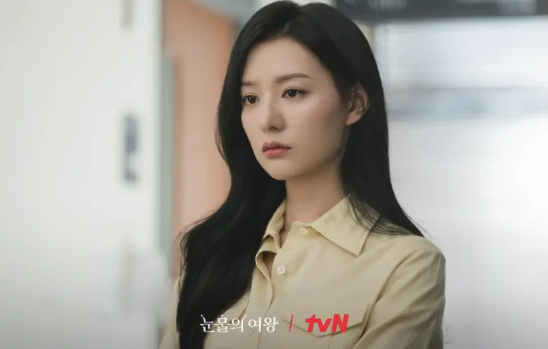 ▲IU婉拒《淚之女王》邀約，女主角「洪海仁」改由金智媛出演。（圖／tvN）