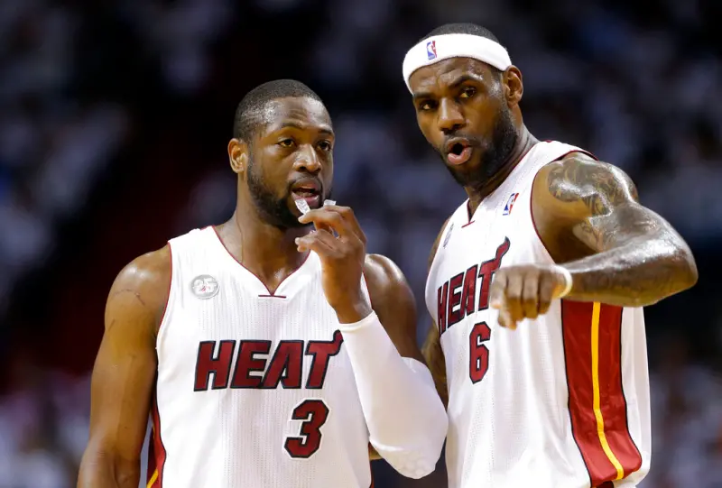 ▲Dwyane Wade、LeBron James曾合體組熱火三巨頭。（圖／美聯社／達志影像）