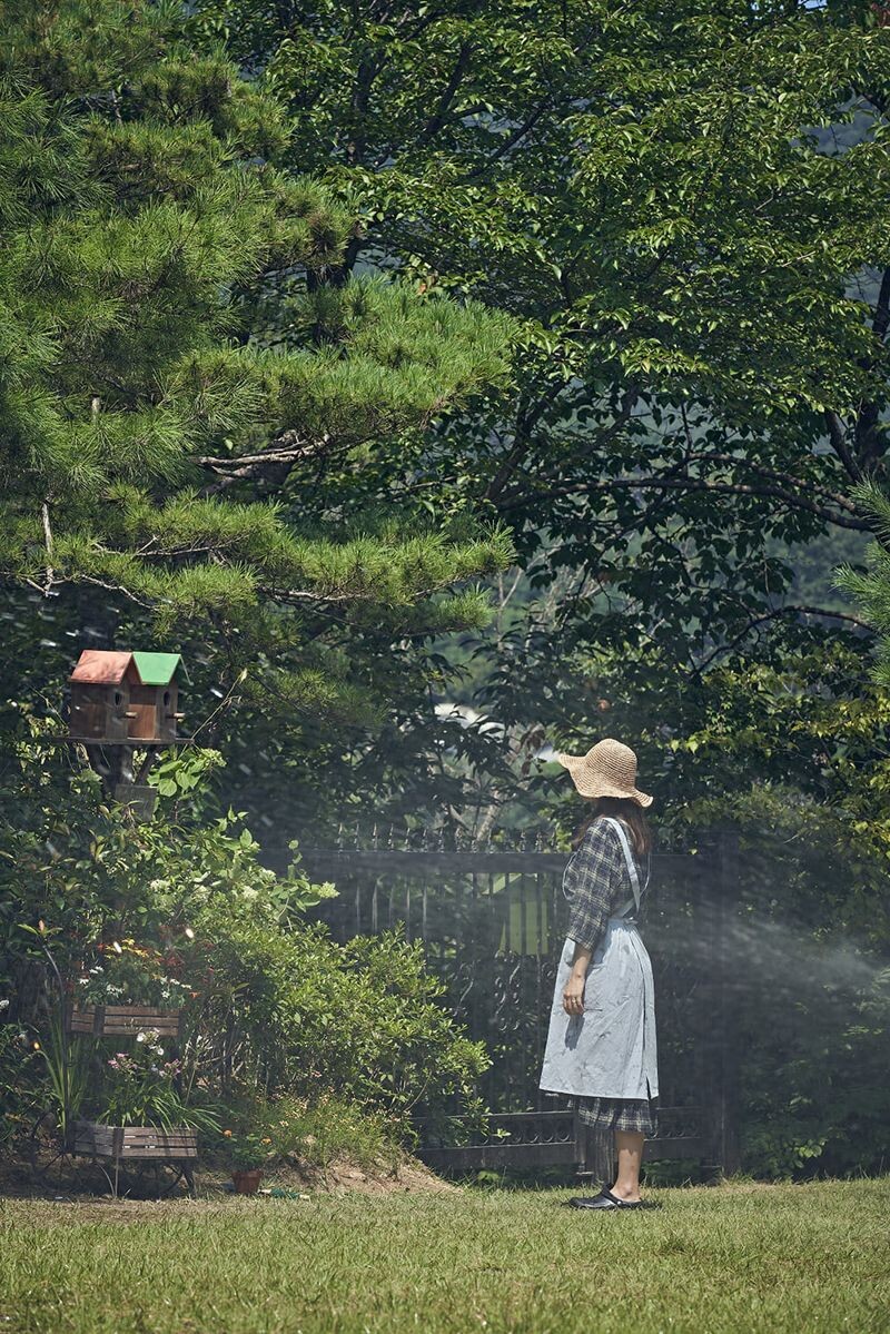 趙胤熙搬到丈夫留給她的一棟郊區花園別墅，發生不可思議的事。（甲上提供）