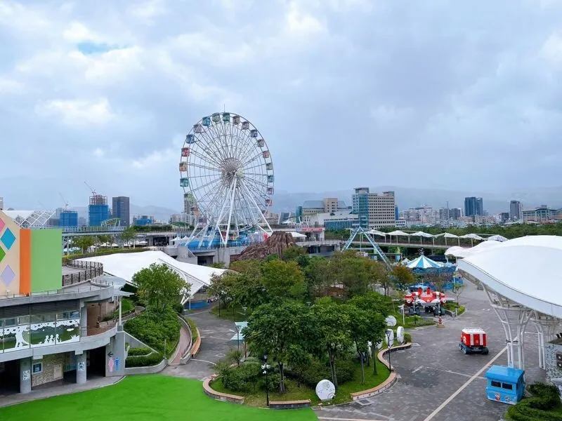 兒童新樂園在12月31日跨年這天，晚上7時有無人機煙火秀將與紐西蘭零時差同步跨年。（台北捷運公司提供）