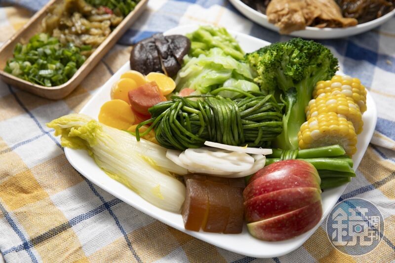 招牌蔬菜類僅快速汆燙，保留蔬菜的脆甜與色澤。