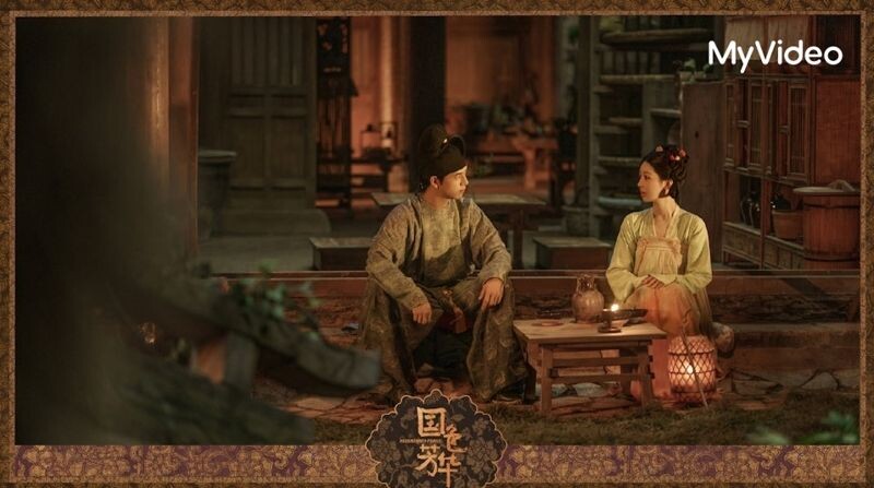 《國色芳華》李現(左)與楊紫(右)逐漸產生情愫。(台灣大哥大MyVideo提供)