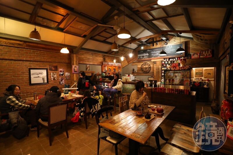 「好客咖啡館」是蔡芷蓉花費了3年時間整修、佈置的心血。