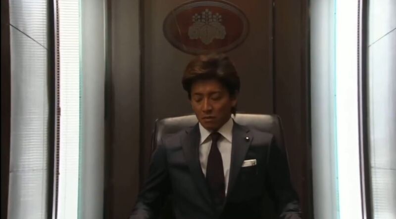 木村拓哉飾演過首相。(翻攝YT)