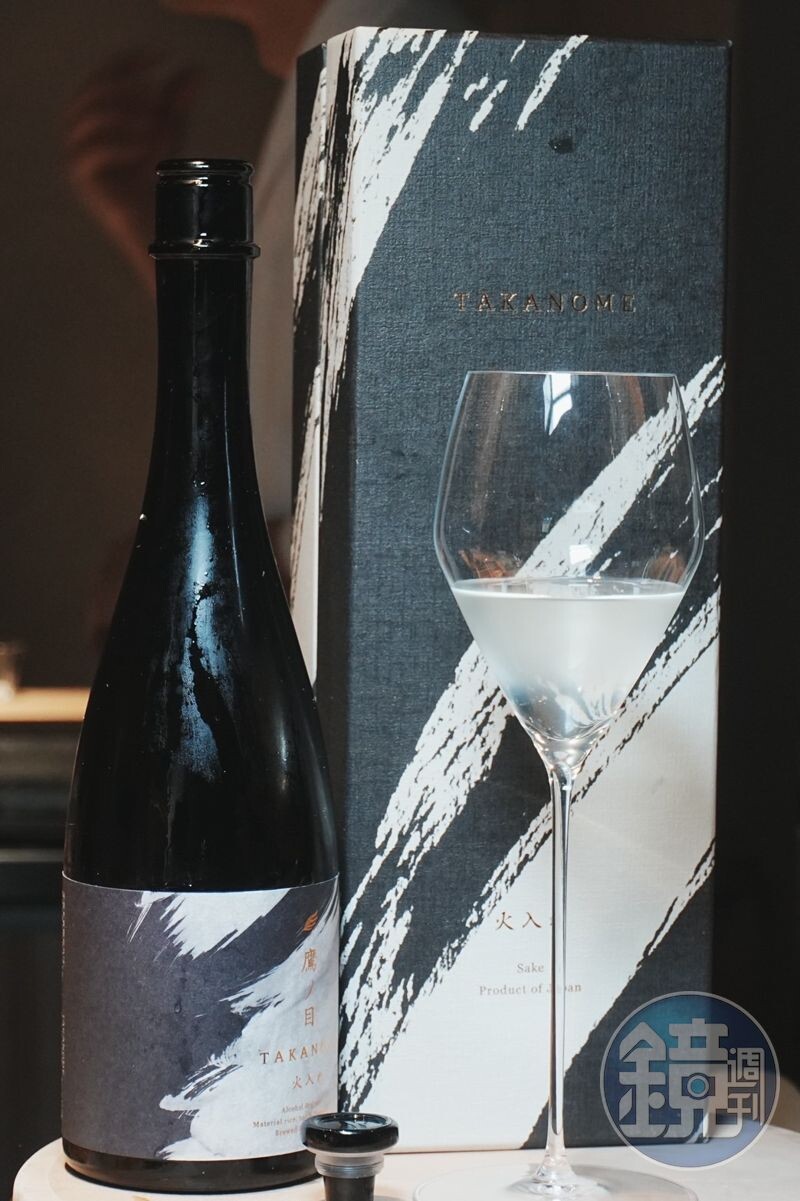 「鷹之目 火入」酒體輕盈,卻依舊保有厚度,尾韻則是漂亮俐落。