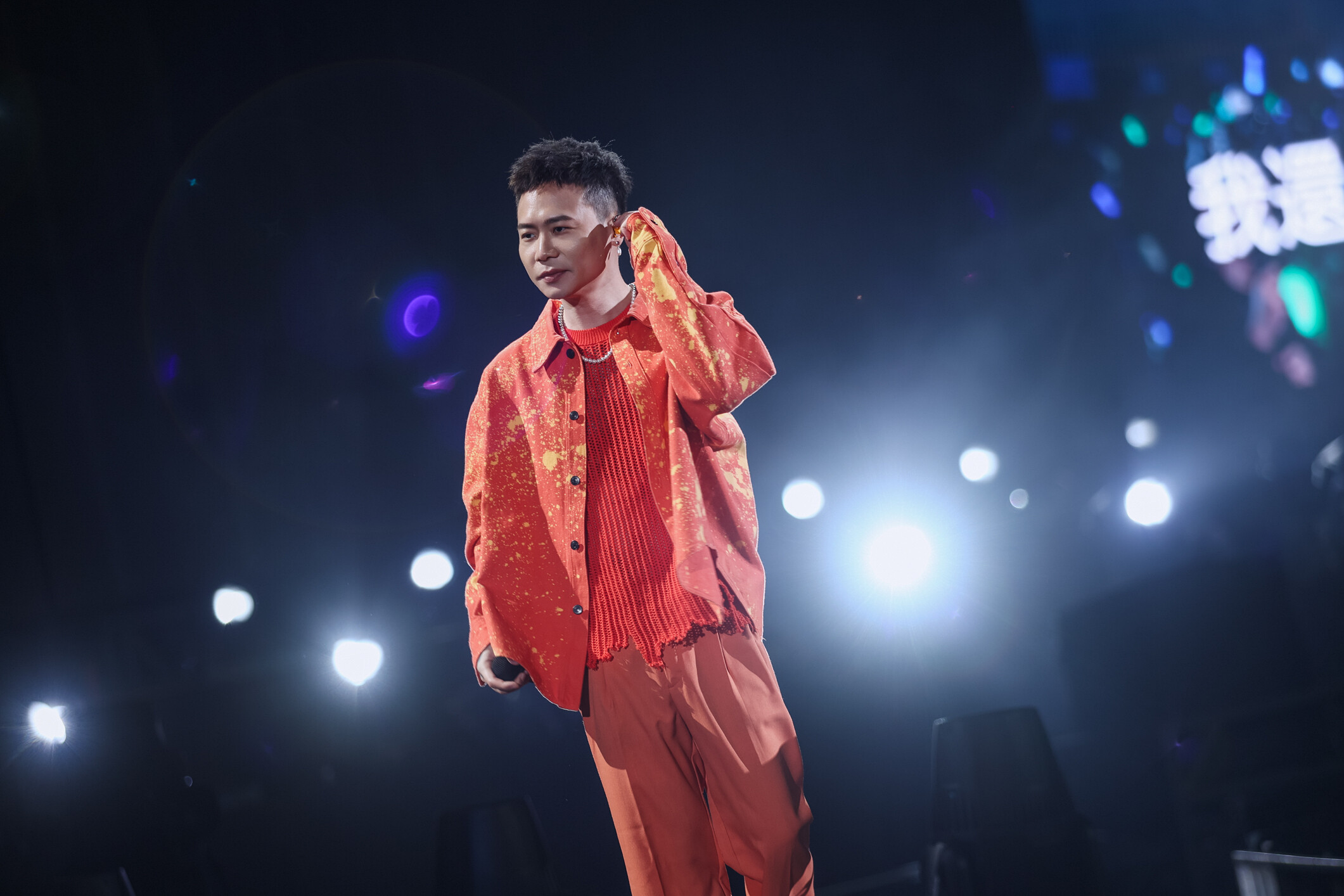 **五月天《回到那一天》25週年巡演:音樂與回憶的盛宴**