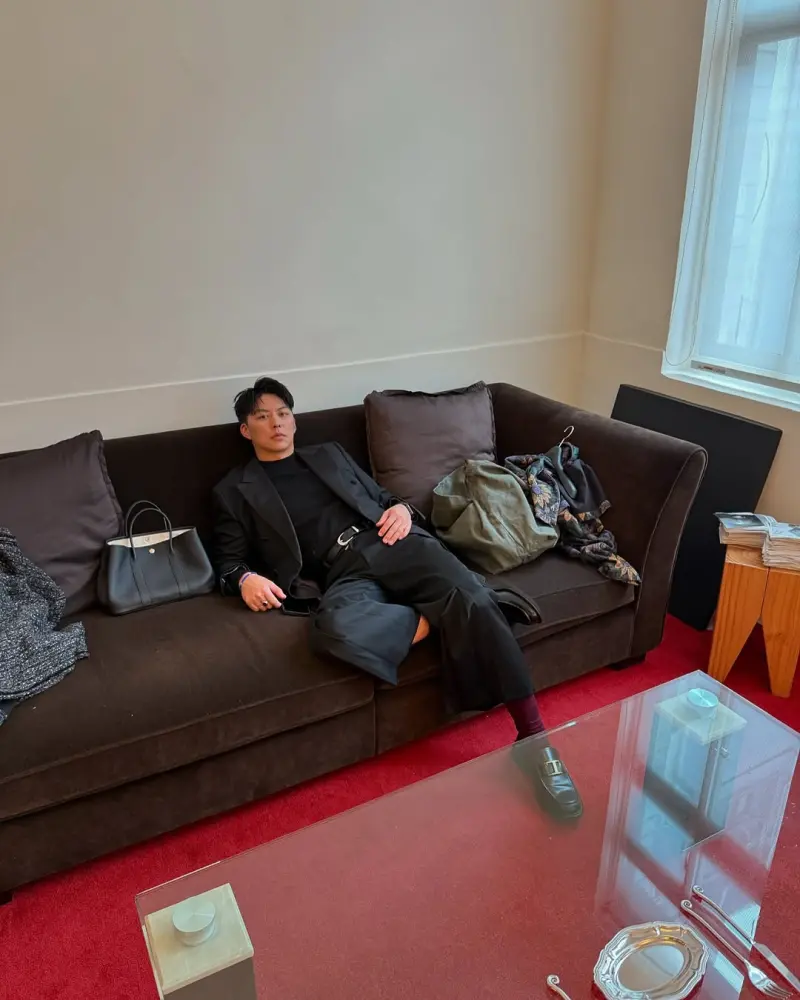 ▲吳姍儒曬出老公的帥照,讓網友忍不住直呼王先生比許光漢還帥。(圖/吳姍儒IG)
