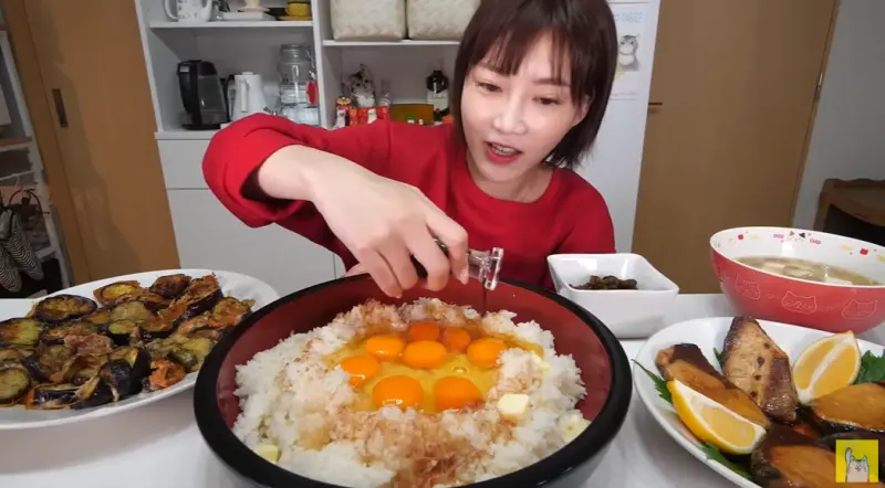 ▲木下佑香過去以吃大分量美食聞名。(圖/木下佑香YouTube)