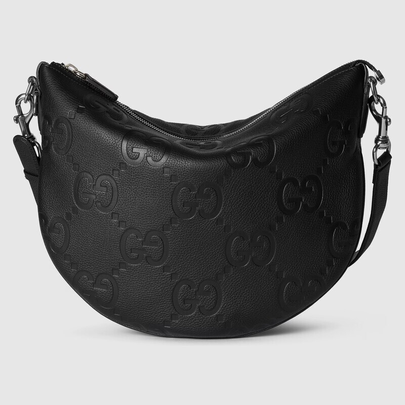 Gucci B Bag 斜背包，NT104,400。