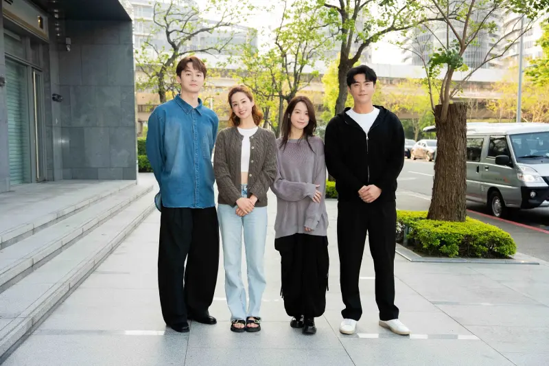 ▲張軒睿(左起)、莫允雯、程予希及李程彬攜手主演林心如新劇。(圖/TVBS提供)