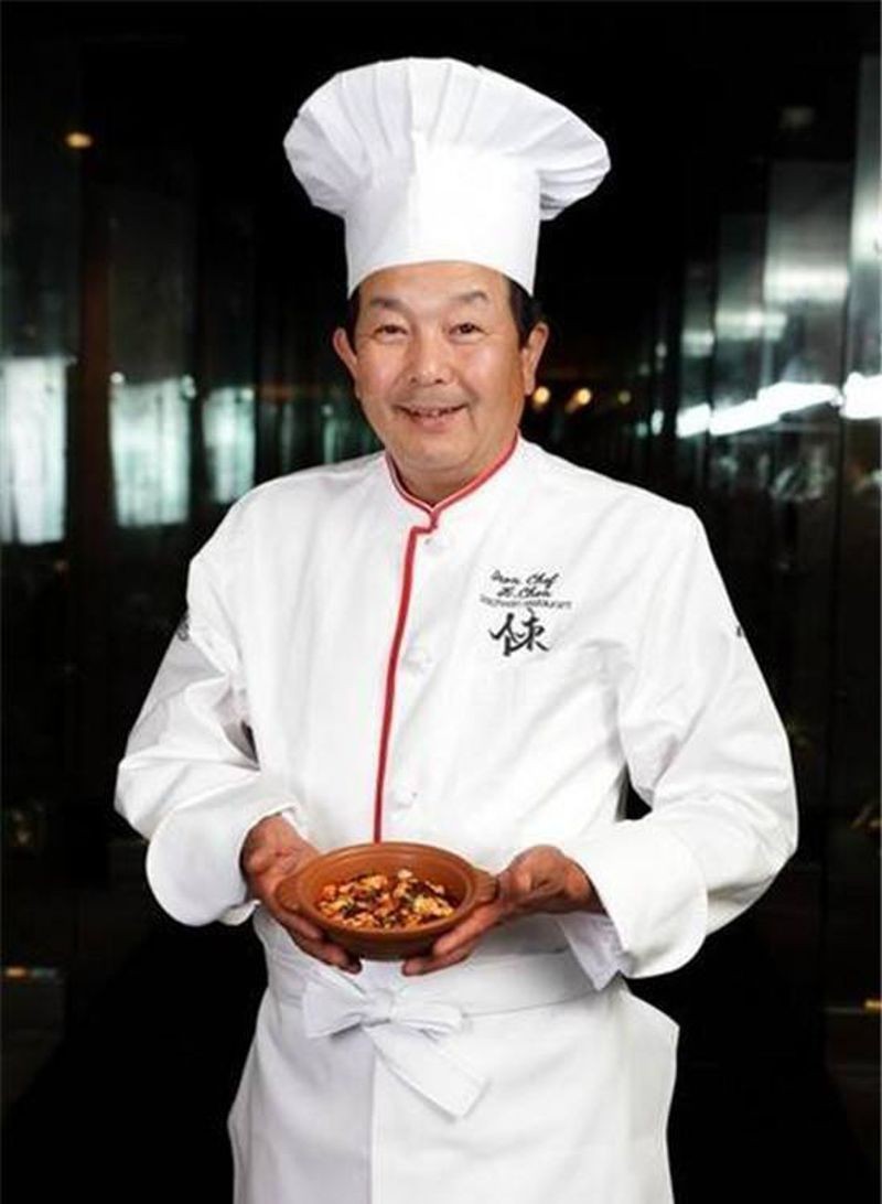 陳建一是日本家喻戶曉的中華料理鐵人,讓「日式麻婆豆腐」成為在日本家喻戶曉的四川料理。(翻攝網路)