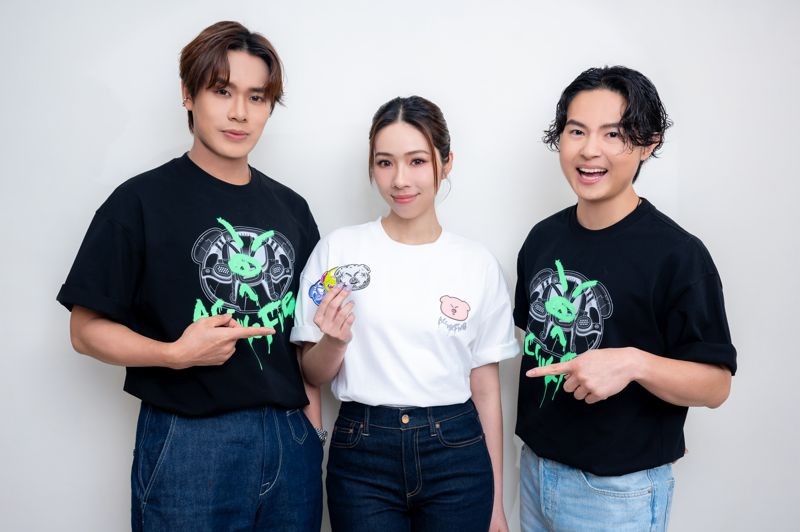 告五人演唱會推出八款全新周邊,成員們親自參與設計喔。(相信音樂提供)