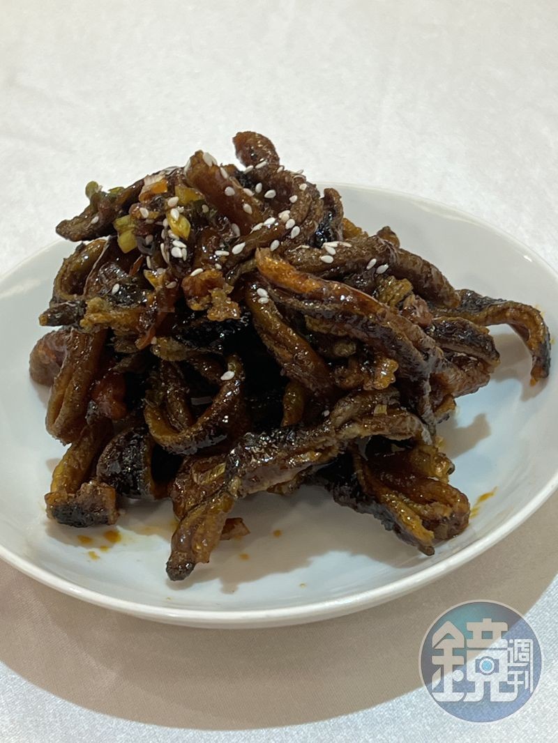 甜脆如糖的「無錫脆鱔」，適合甜口愛好者。