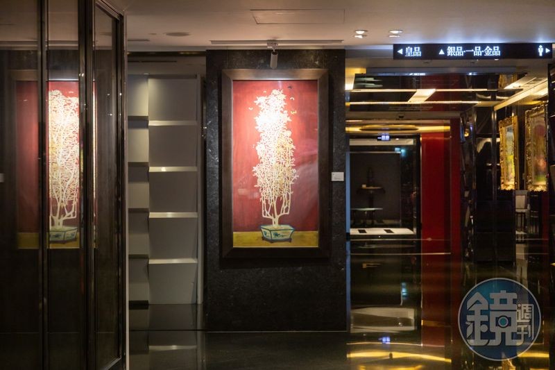 在海峽會能欣賞到著名法國華人畫家常玉的作品《菊》。