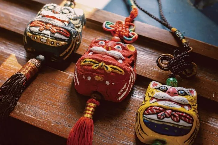 ▲羅黏香彩繪體驗，傳統工藝化身 DIY 文創體驗。　圖：成美文化園／提供