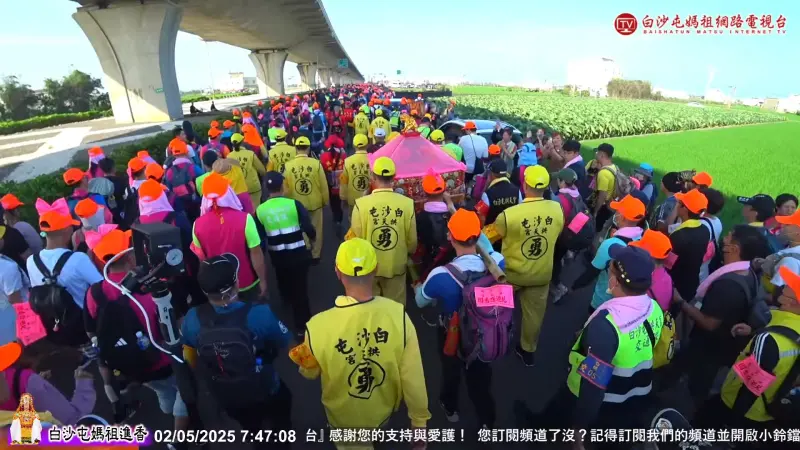 ▲白沙屯媽祖進香36小時急行軍,今(2)日早上9點已經抵達台中清水,5月3日抵達北港後,回程行程將相對寬鬆,預計5月11日返回拱天宮,共歷時10天9夜。(圖/翻攝白沙屯媽祖網路電視台)