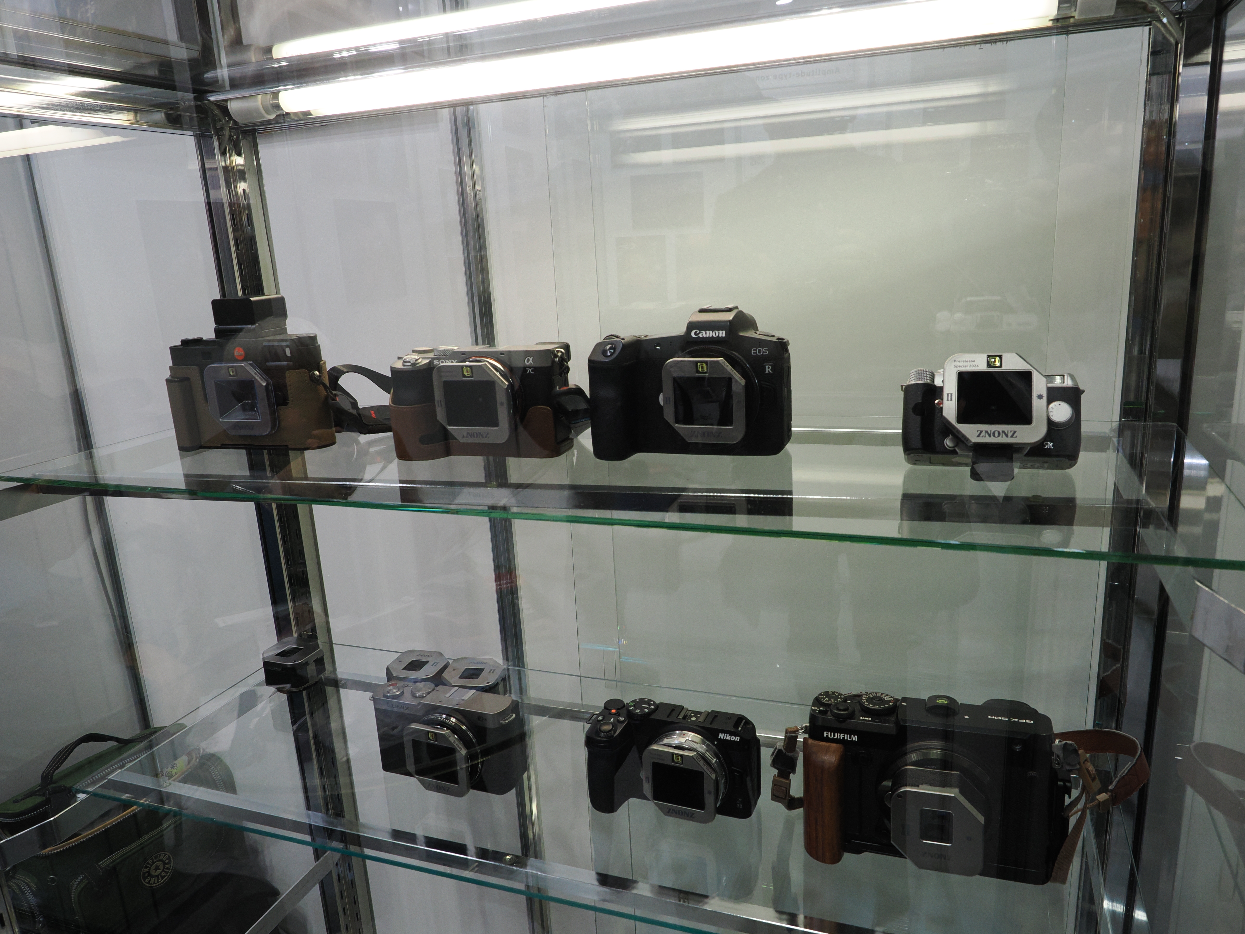 強調樂趣的日本製相位式區域板成像鏡頭ZNONZ II,可相容數位中片幅拍出具有個性的朦朧照片