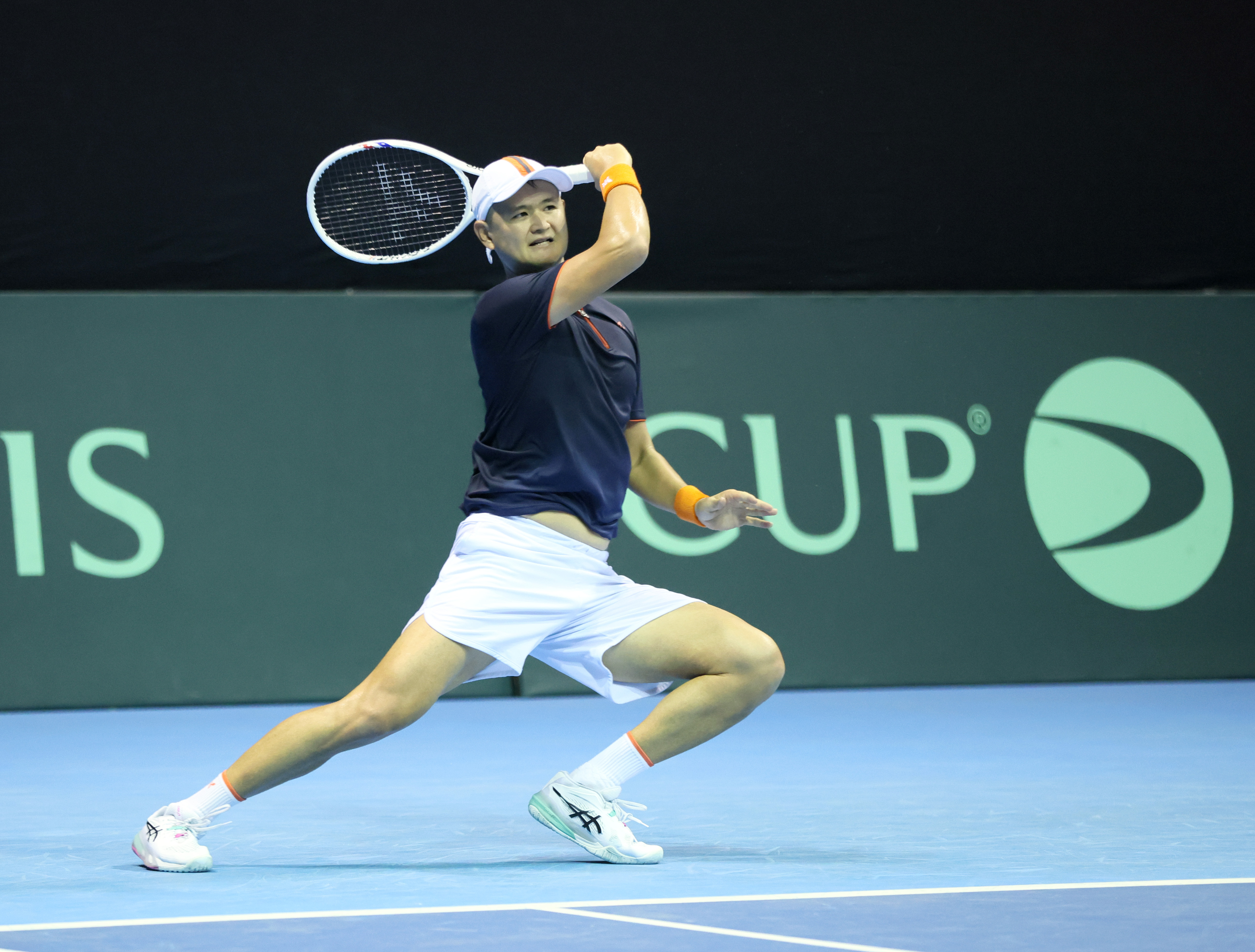 吳東霖強開局 台維斯杯首日賽事回顧：場地設備有待提升