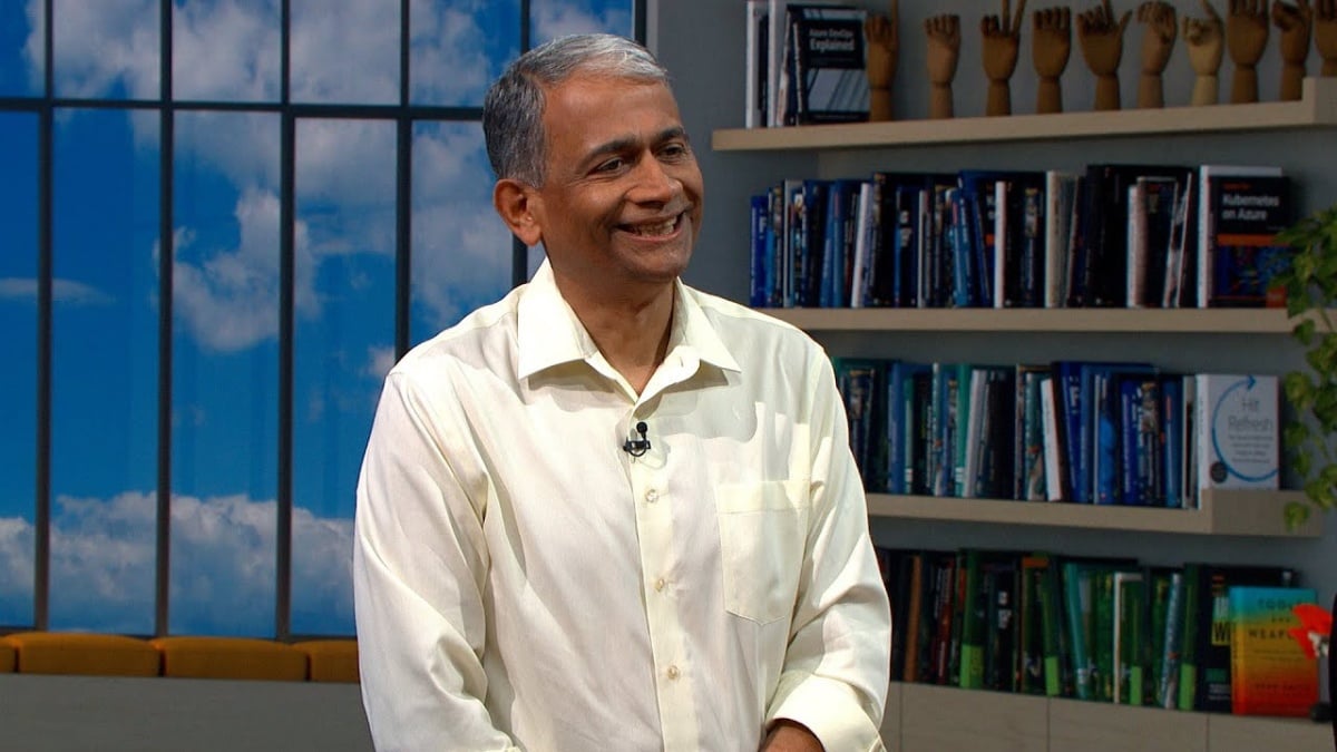 微軟體驗與裝置部門主管 Rajesh Jha 宣布退休 業務也將下放分散