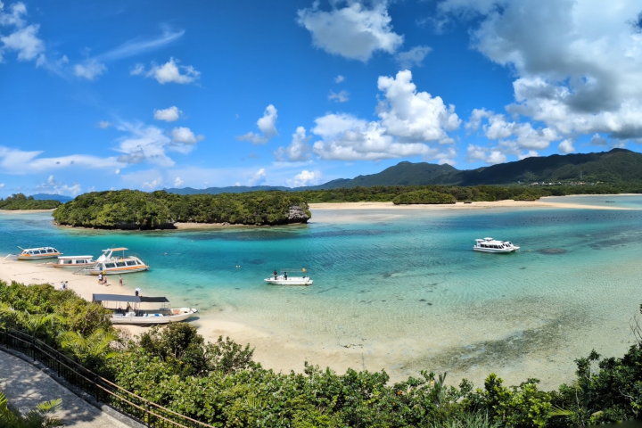 ▲川平灣,被譽為「日本最美海灣」之一。 圖:Photo AC/來源