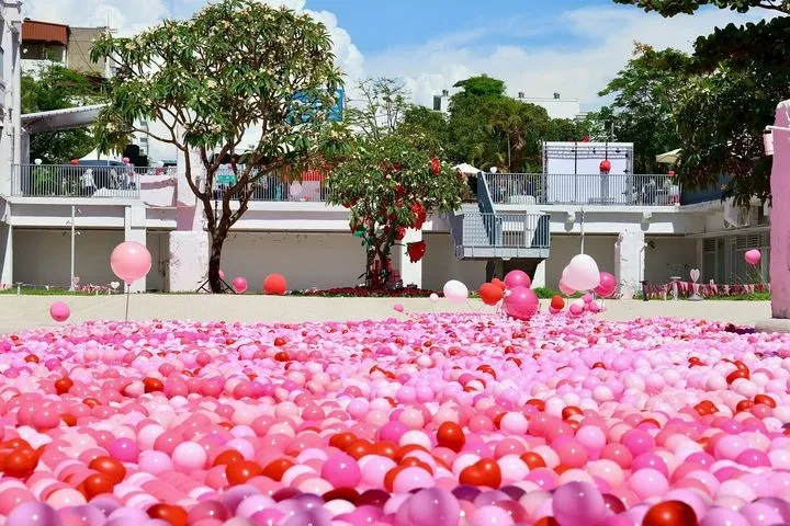 ▲即日起到06/30前，戀人們可到「愛情許願池」拍美照打卡。　圖：台南市政府／提供