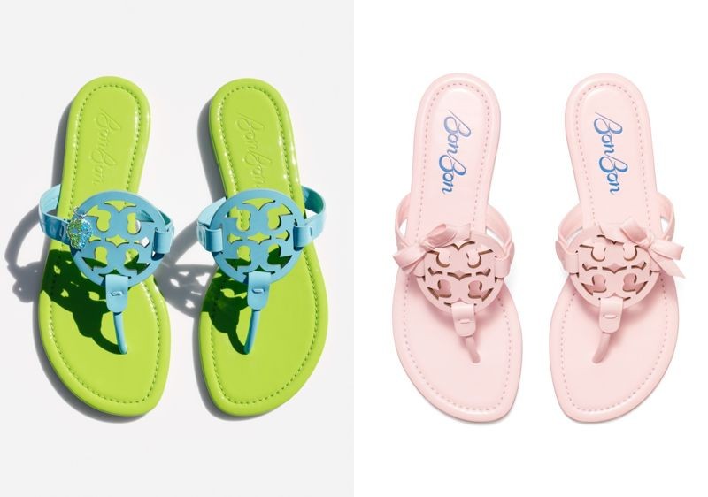 TORY BURCH x BonBon Miller系列。(左)漆皮涼鞋NT$9,590、(右)蝴蝶結涼鞋 NT$10,500(TORY BURCH提供)