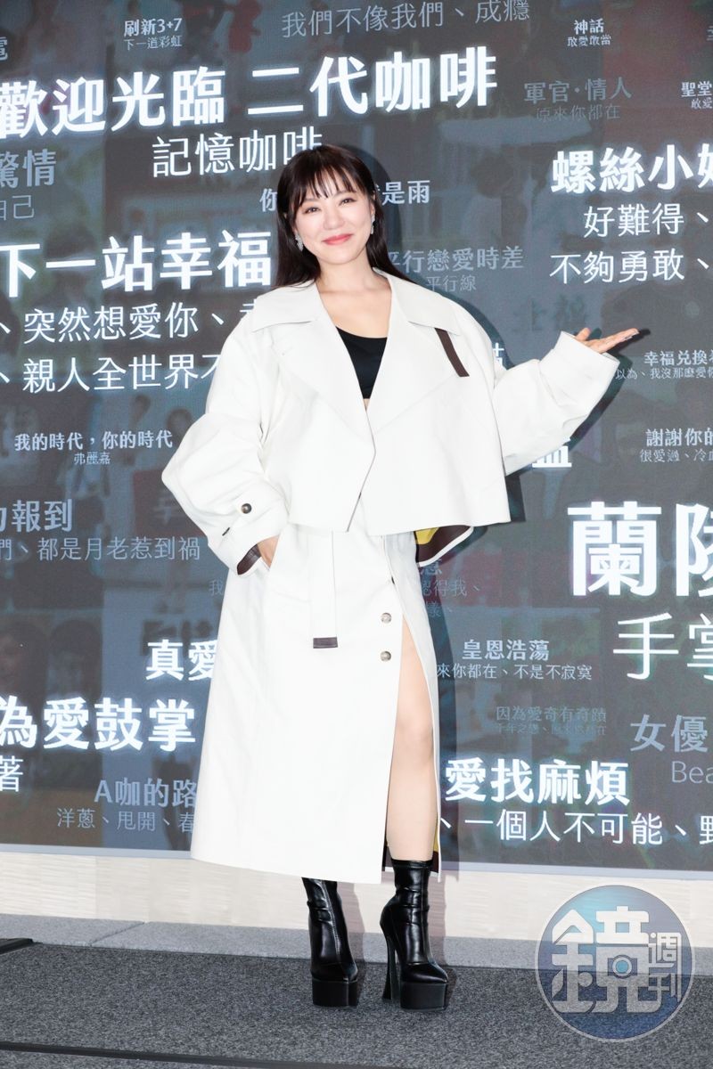 丁噹累積107首歌曲搭配67部戲劇,被譽為「OST女王」。