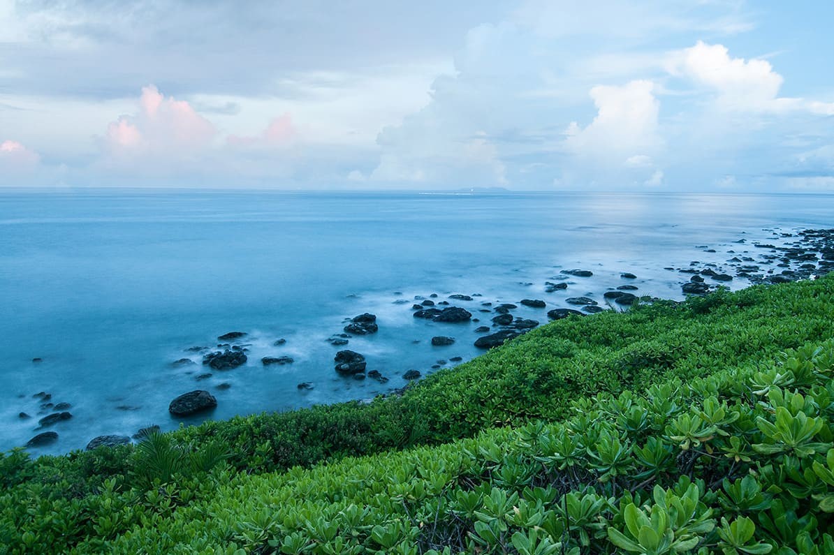 位於台東縣東河鄉海岸線的都蘭村,聚集了壯麗山景、海景與濃厚的阿美族藝術氛圍。