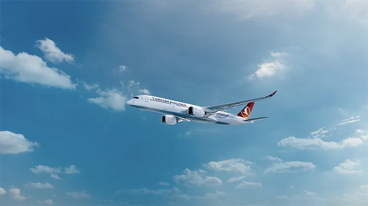土耳其航空靠著伊斯坦堡機場升級、機上硬體更新,近年一路衝進榜單核心,成功從區域轉運角色升格為全球商務艙強權。