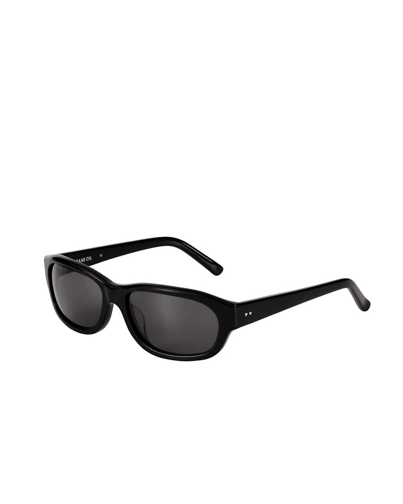 Curved Glow Sunglasses_black_NTD3,460