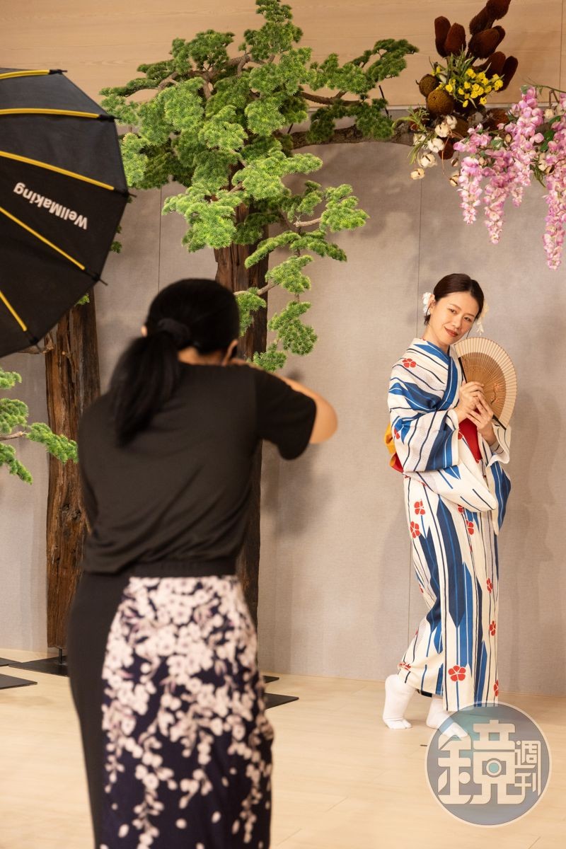 換裝後想留下美美紀念,也能事前安排加購攝影寫真。