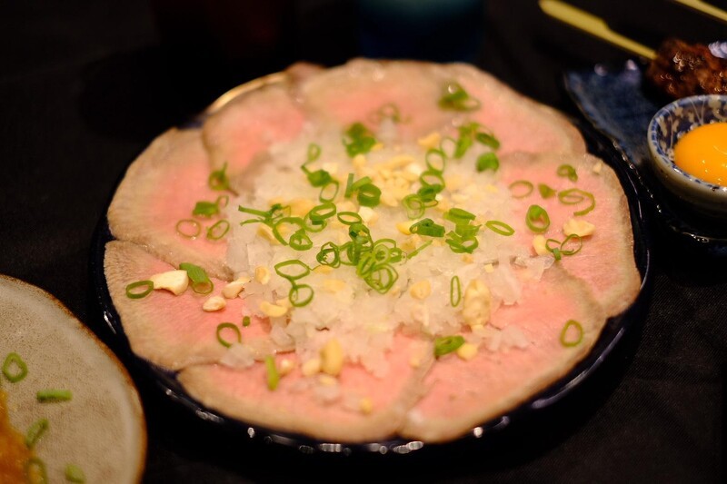 「東山牛舌」特選牛舌刺身