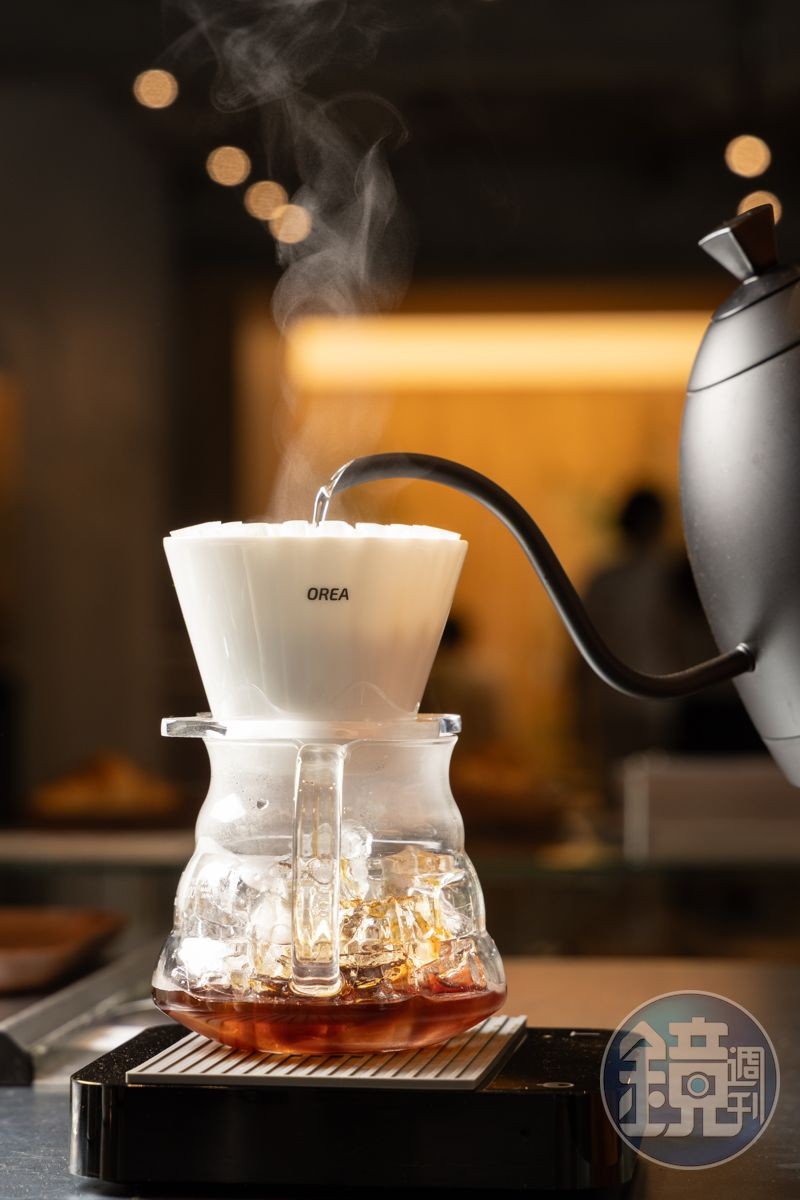 2024年的烘豆冠軍Coffee Underwater的手沖咖啡相當出色。(220元起/杯)