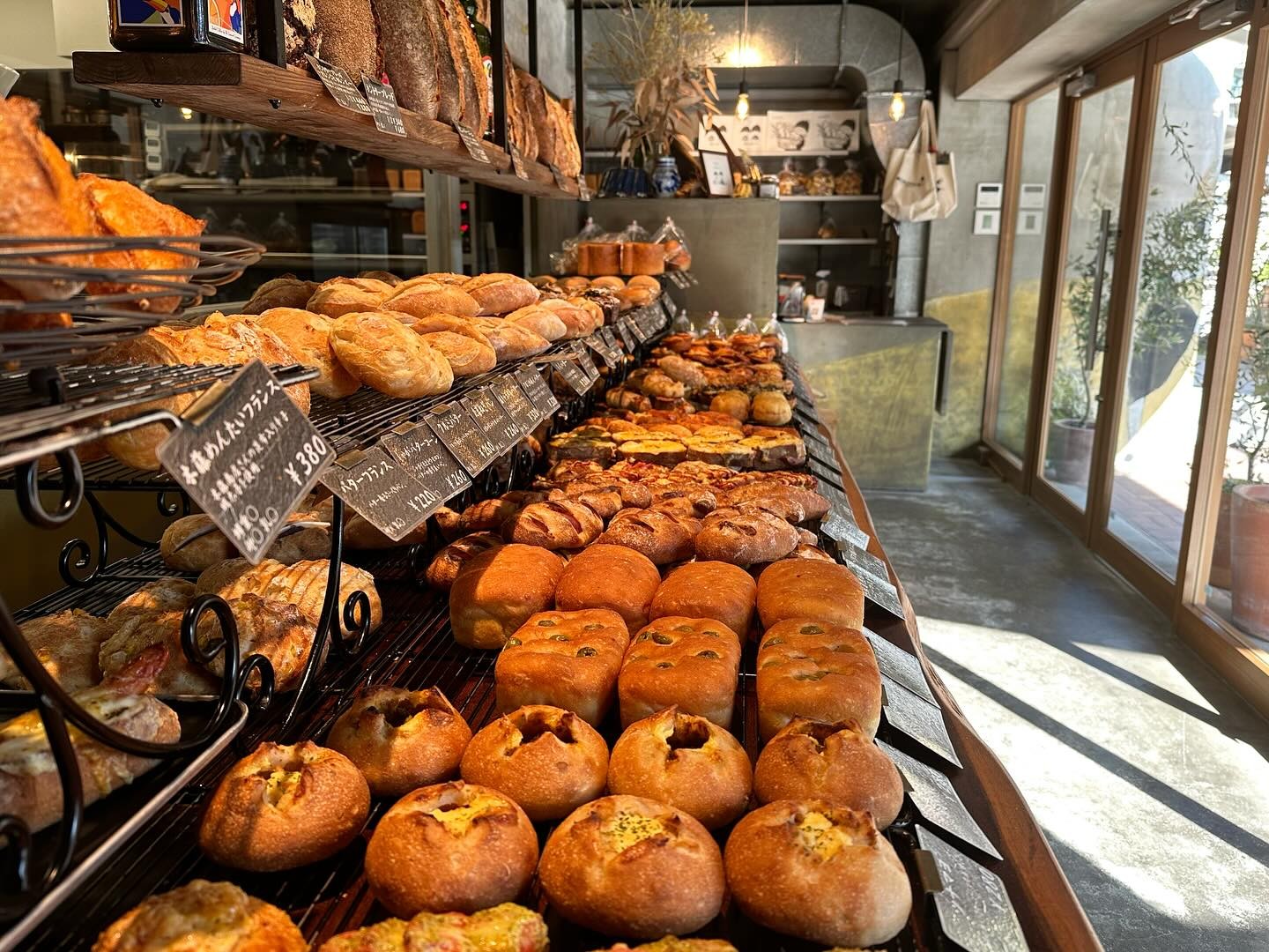 台北喜來登MOROPAIN福岡本店形象照。