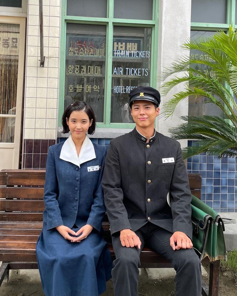 IU與朴寶劍主演《苦盡柑來遇見你》演技與故事都深獲人心。(翻攝IU IG)