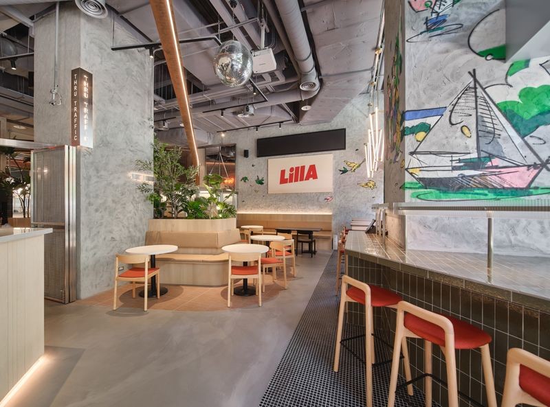 「LillA」位於台北信義區Dream Plaza,擁有獨立出入口與大片落地窗,打造出不受時間拘束的自由氛圍。