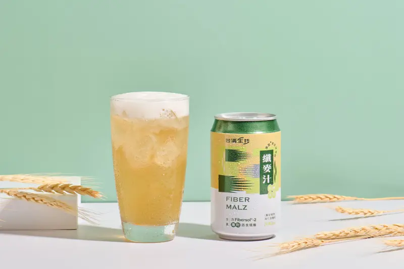 ▲不只在普渡當天,聚餐、派對、下班放鬆時,冰一瓶黑麥汁或纖麥汁,都能讓心情和味蕾瞬間開啟歡樂模式。(圖/業者提供)
