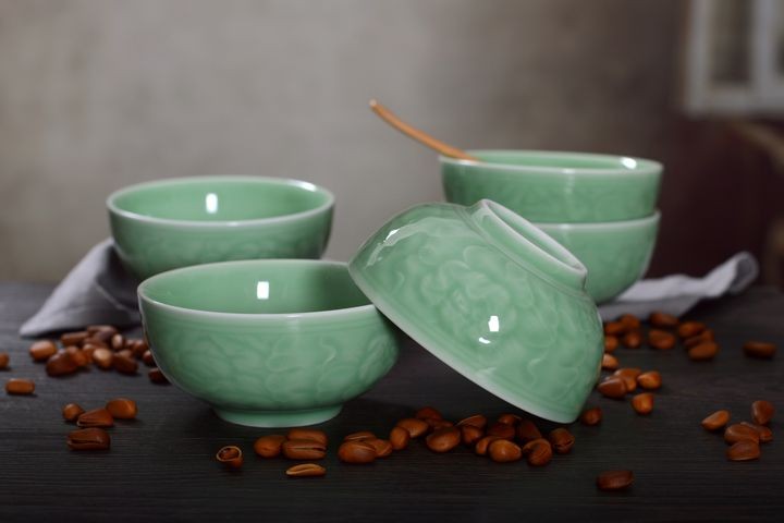 ▲龍泉青瓷以釉色溫潤、工藝精細著稱。　圖：shutterstock／來源