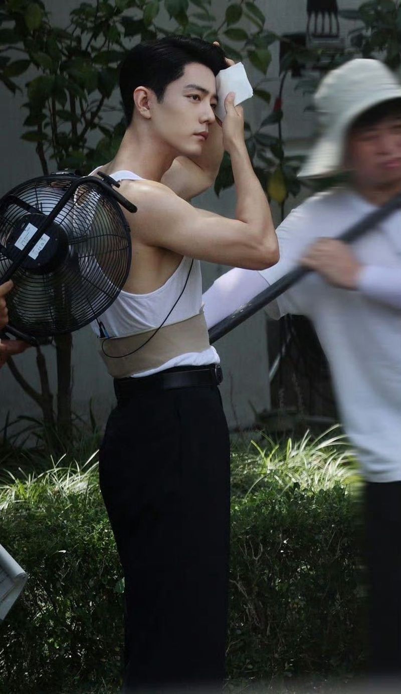 《諜報上不封頂》目前仍在拍攝中。(截圖自諜報上不封頂微博)