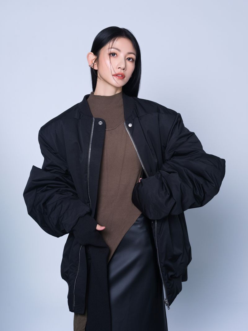 李千娜將舉辦出道以來的首次大型演唱會。(環球音樂提供)