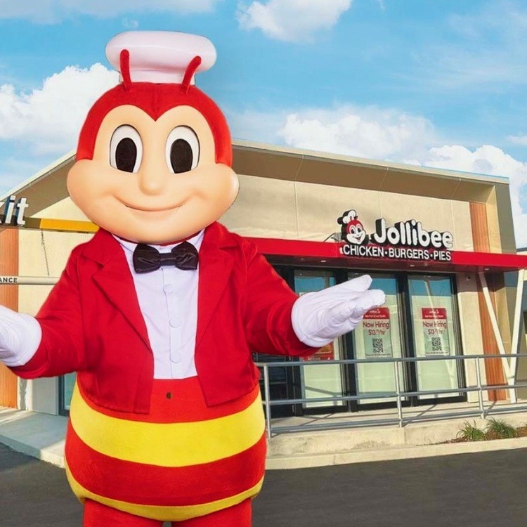 Jollibee擁有超過1,700間分店,其中北美就近百家,已是全球成長最快的亞洲餐飲品牌之一。