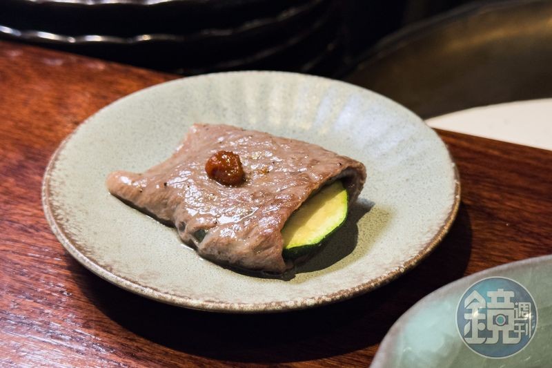 「和牛櫛瓜」以清甜蔬菜平衡油脂,展現餐廳對風味層次的拿捏。